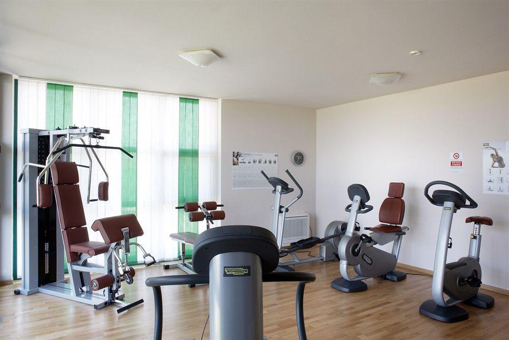 Lo Scoiattolo Piedmont Bike Hotel Pralormo Exterior photo